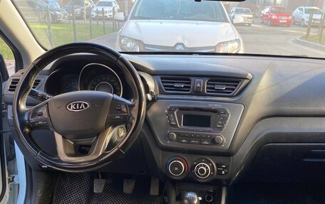 KIA Rio III рестайлинг, 2012 год, 640 000 рублей, 12 фотография
