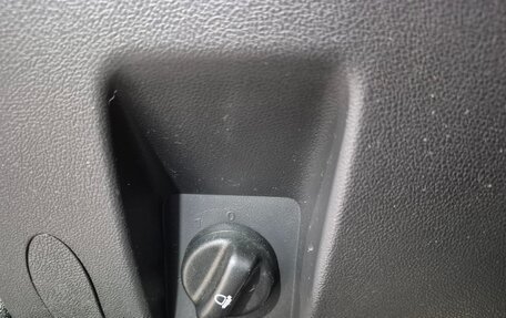 Renault Logan I, 2011 год, 593 000 рублей, 18 фотография