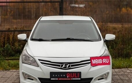 Hyundai Solaris II рестайлинг, 2015 год, 1 090 000 рублей, 2 фотография