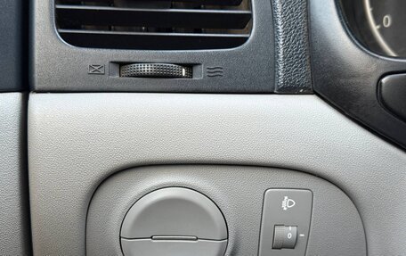 Hyundai Verna II, 2006 год, 480 000 рублей, 15 фотография