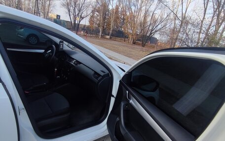 Skoda Octavia, 2015 год, 880 000 рублей, 2 фотография