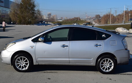 Toyota Prius, 2008 год, 679 000 рублей, 7 фотография