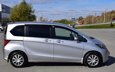 Honda Freed I, 2010 год, 890 000 рублей, 6 фотография