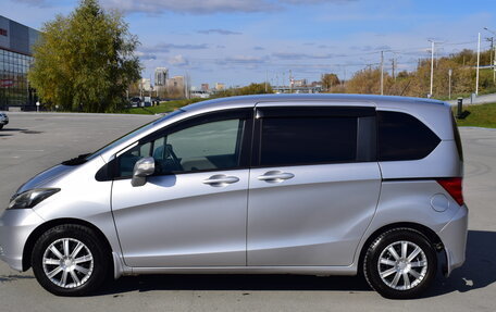 Honda Freed I, 2010 год, 890 000 рублей, 7 фотография