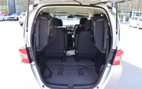 Honda Freed I, 2010 год, 890 000 рублей, 11 фотография