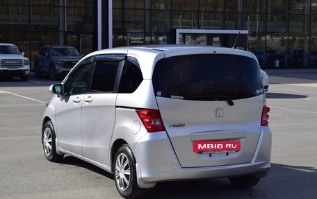 Honda Freed I, 2010 год, 890 000 рублей, 5 фотография