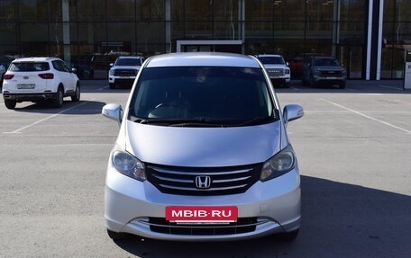 Honda Freed I, 2010 год, 890 000 рублей, 8 фотография