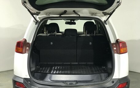 Toyota RAV4, 2014 год, 1 847 000 рублей, 11 фотография