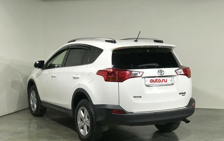 Toyota RAV4, 2014 год, 1 847 000 рублей, 5 фотография