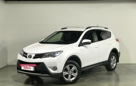 Toyota RAV4, 2014 год, 1 847 000 рублей, 2 фотография