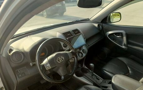 Toyota RAV4, 2008 год, 1 097 000 рублей, 14 фотография