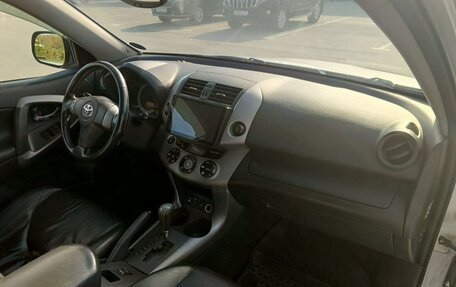 Toyota RAV4, 2008 год, 1 097 000 рублей, 15 фотография