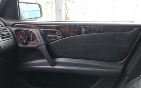 Mercedes-Benz E-Класс, 1999 год, 140 000 рублей, 1 фотография