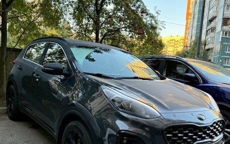 KIA Sportage IV рестайлинг, 2021 год, 2 400 000 рублей, 1 фотография