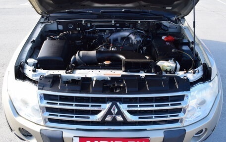 Mitsubishi Pajero IV, 2008 год, 1 197 000 рублей, 10 фотография