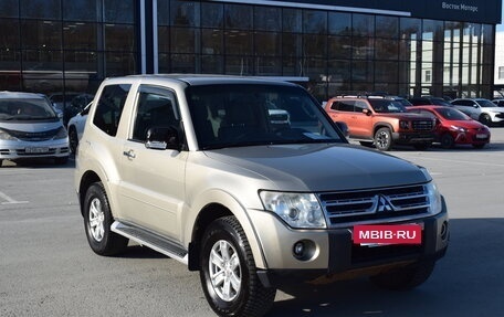 Mitsubishi Pajero IV, 2008 год, 1 197 000 рублей, 3 фотография