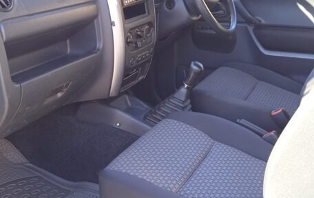 Suzuki Jimny, 2011 год, 790 000 рублей, 2 фотография