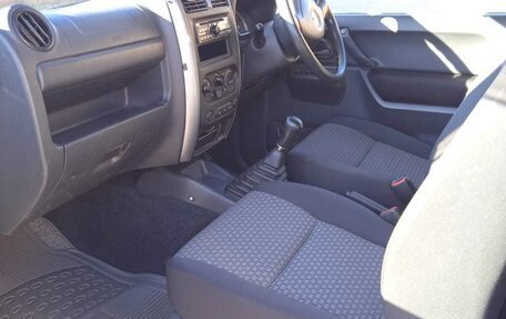 Suzuki Jimny, 2011 год, 790 000 рублей, 9 фотография