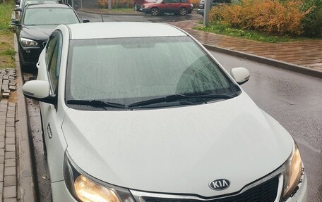 KIA Rio III рестайлинг, 2013 год, 670 000 рублей, 1 фотография