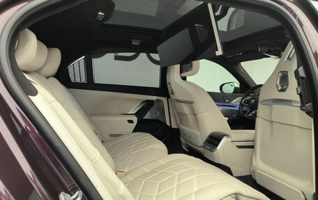 BMW 7 серия, 2025 год, 13 фотография