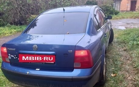 Volkswagen Passat B5+ рестайлинг, 1996 год, 325 000 рублей, 3 фотография
