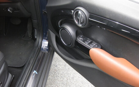 MINI Hatch, 2017 год, 980 000 рублей, 9 фотография