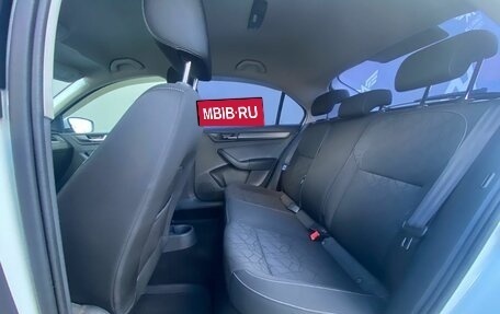 Skoda Rapid I, 2018 год, 995 000 рублей, 13 фотография