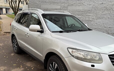 Hyundai Santa Fe III рестайлинг, 2011 год, 895 000 рублей, 3 фотография