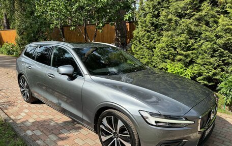 Volvo V60 II, 2020 год, 5 999 999 рублей, 1 фотография