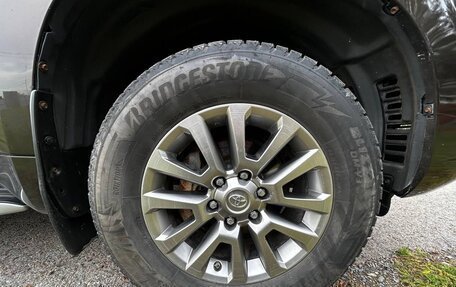 Toyota Land Cruiser Prado 150 рестайлинг 2, 2017 год, 4 400 000 рублей, 19 фотография