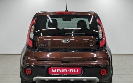 KIA Soul II рестайлинг, 2018 год, 1 590 000 рублей, 6 фотография
