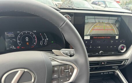 Lexus TX, 2024 год, 9 600 000 рублей, 10 фотография