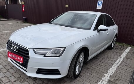 Audi A4, 2018 год, 2 750 000 рублей, 1 фотография