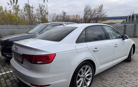 Audi A4, 2018 год, 2 750 000 рублей, 4 фотография
