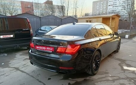 BMW 7 серия, 2013 год, 2 700 000 рублей, 6 фотография