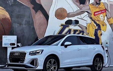 Audi Q2 I, 2022 год, 2 100 000 рублей, 1 фотография