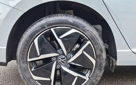 Volkswagen Lavida, 2022 год, 1 800 000 рублей, 11 фотография