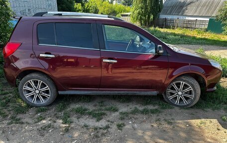 Geely MK Cross I, 2012 год, 260 000 рублей, 2 фотография