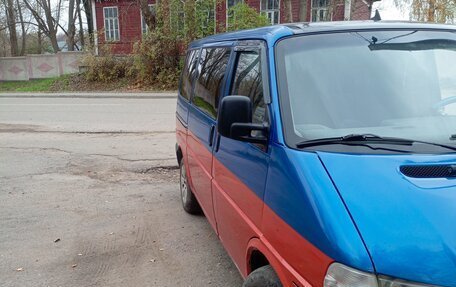 Volkswagen Transporter T4, 2000 год, 1 070 000 рублей, 2 фотография