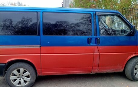 Volkswagen Transporter T4, 2000 год, 1 070 000 рублей, 3 фотография