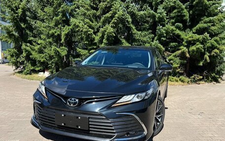 Toyota Camry, 2023 год, 3 700 000 рублей, 5 фотография