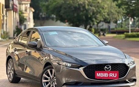 Mazda 3, 2022 год, 2 000 000 рублей, 5 фотография