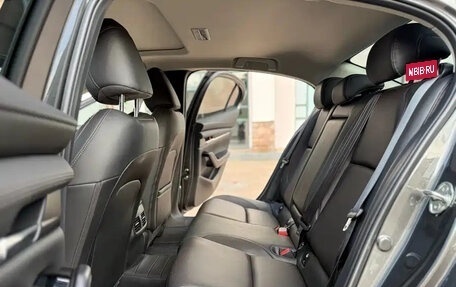 Mazda 3, 2022 год, 2 000 000 рублей, 11 фотография