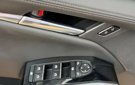 Mazda 3, 2022 год, 2 000 000 рублей, 14 фотография