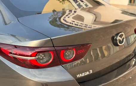 Mazda 3, 2022 год, 2 000 000 рублей, 23 фотография