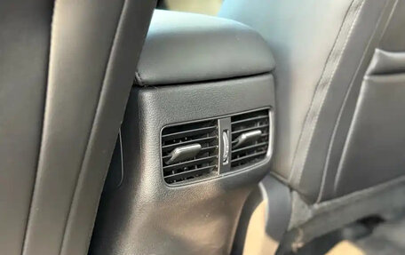 Mazda 3, 2022 год, 2 000 000 рублей, 17 фотография