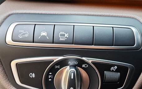 Mercedes-Benz V-Класс, 2019 год, 7 500 000 рублей, 24 фотография