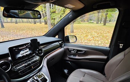 Mercedes-Benz V-Класс, 2019 год, 7 500 000 рублей, 30 фотография