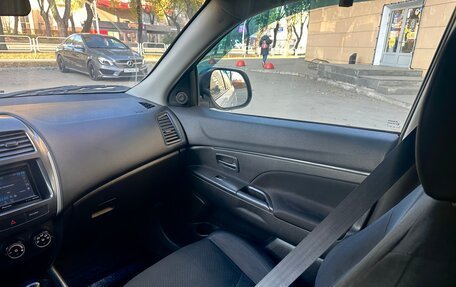 Mitsubishi ASX I рестайлинг, 2013 год, 1 000 000 рублей, 18 фотография