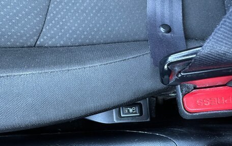 Mitsubishi ASX I рестайлинг, 2013 год, 1 000 000 рублей, 21 фотография